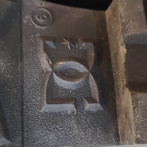 Women's size 6 DC rubber boots - Picture 6 of 6